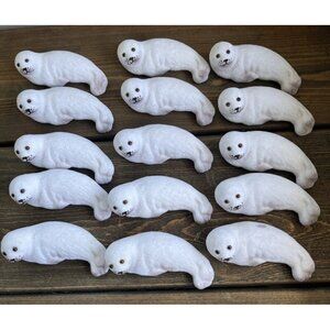 Vintage Flocked Seals White Hong Kong Fuzzy 3.5" figures‎ NOS Decor lot of 15